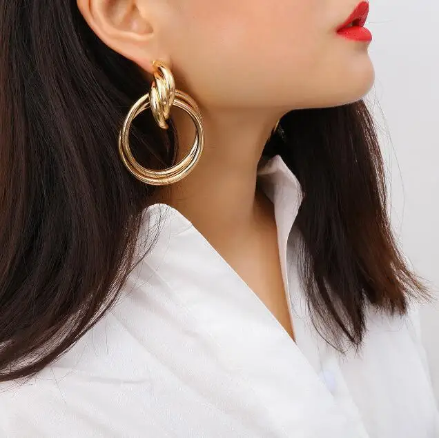 

2021 New Arrive Fashion Accessories Earring Exaggerated Versatile Hollow Ring Earring Simple Personality Earrings, As picture