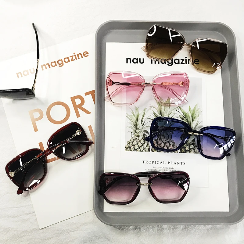 

Luxury Designer Big Oversized Frame Shades Sunglasses Sun Glasses For Women 2021, 8 colors