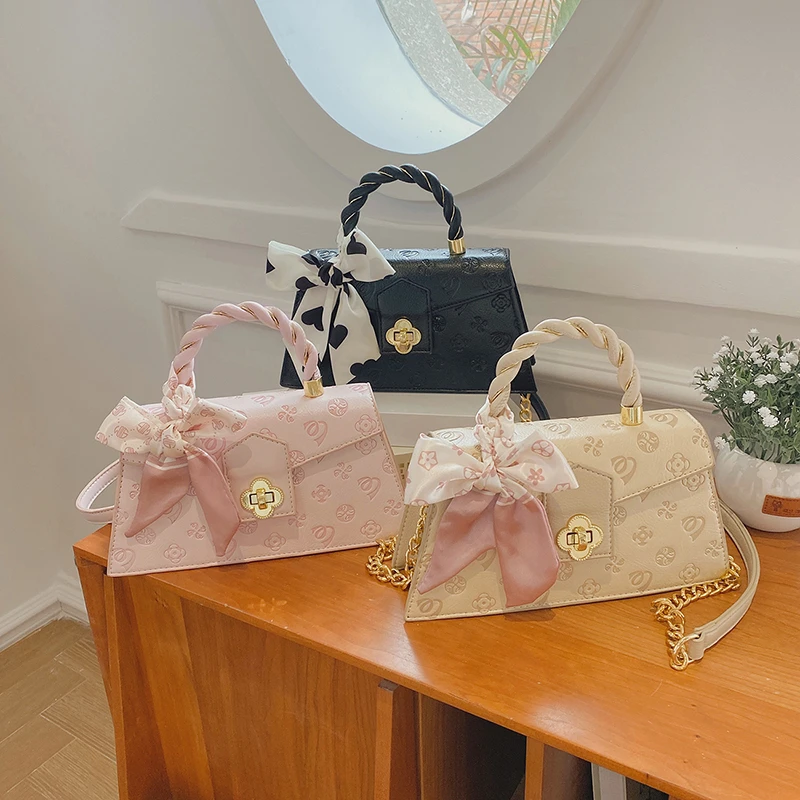 

2022 Young lady temperament of luxury chain women popular bowknot bag handbag purse