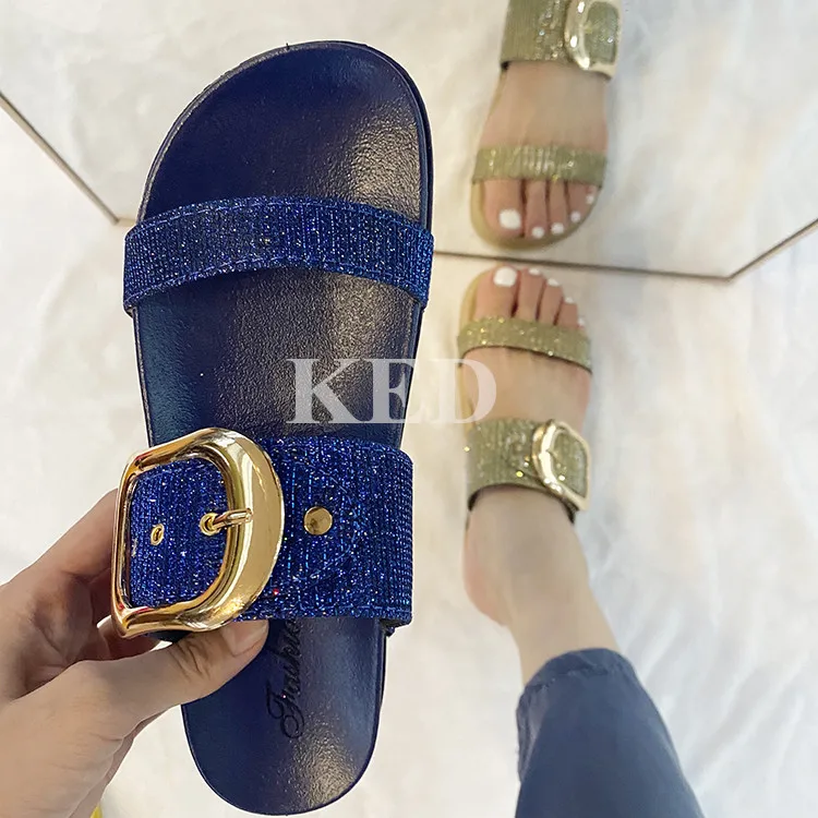 

Leather gold customised summer plain black ladies asian buckle slide sandals, As per customers' requirements