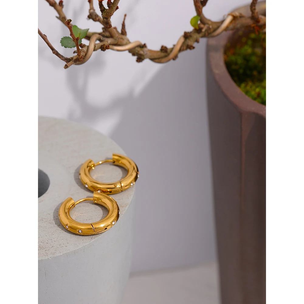 

JINYOU Classic Cubic Zirconia Earrings Jewelry Gold Plated Stainless Steel Hoop Earrings for Women