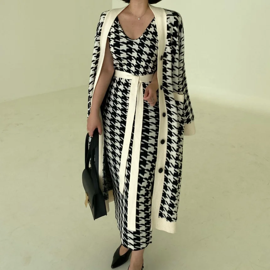 

Vintage Style V-Neck Long Knitted Houndstooth Vest Dress Female Two Piece Cardigan Coat