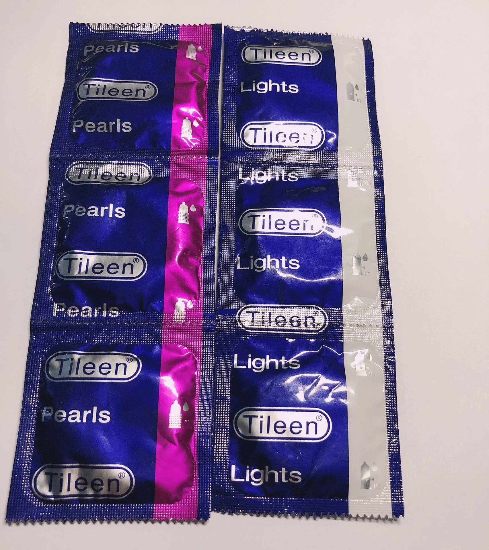 
Bulk Ultra thin Dotted condom/ condom without box 