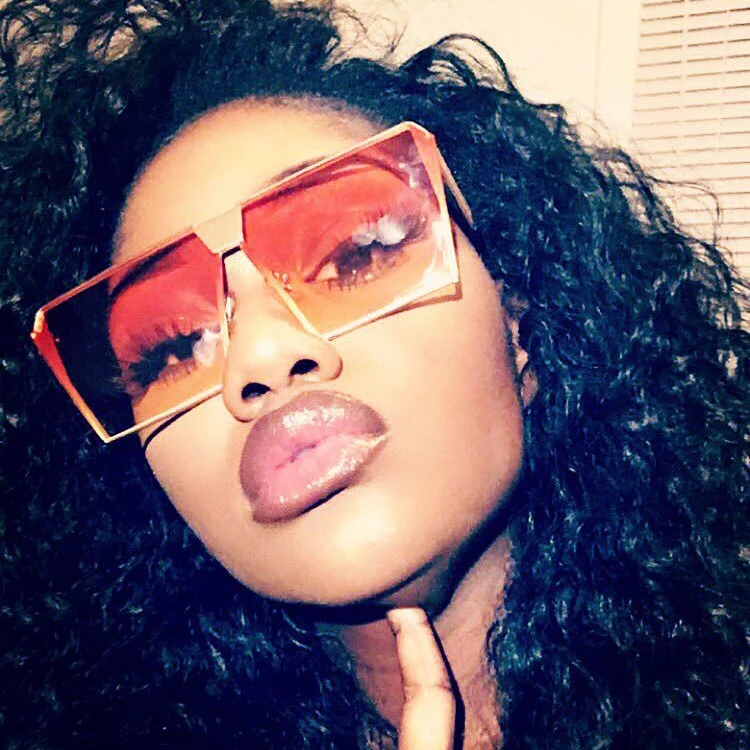 

Luxury Square Metal Big Frame Women Men Unisex Oversized Sunglasses 2020