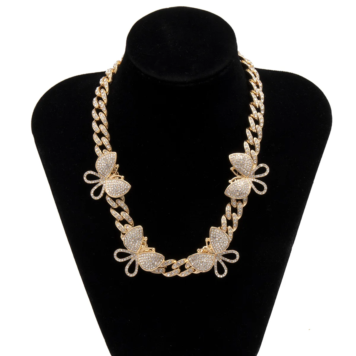 

2021 New Arrival Luxury Women And Man Jewelry Diamond Cuban Link Chain Hip Hop Butterfly Necklace