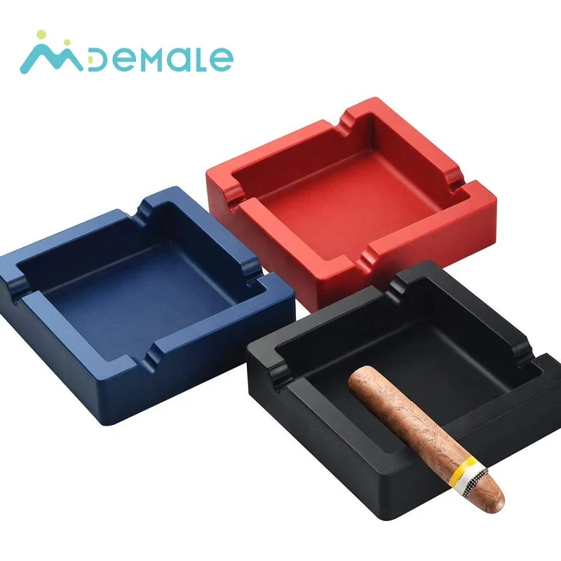 

Wholesale Premium Quality 15x15cm Big Square Unbreakable Silicone Cigar Ashtray, Dark blue, dull red and black, etc.