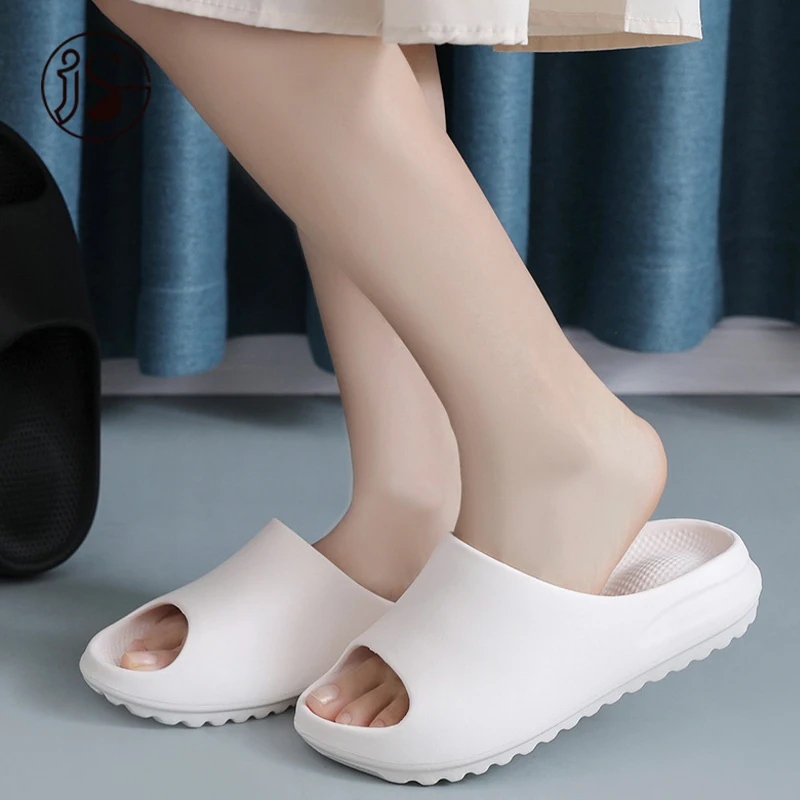 

Wholesale 2021 fashion casual slippers comfort soft EVA sandals cushioning lightweight shoes, Customized color