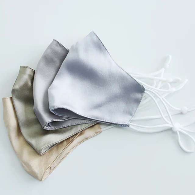 
BOOOGE Reversible Natural Pure Breathable Fabric Reusable Silk Mouth Muffle Cover 