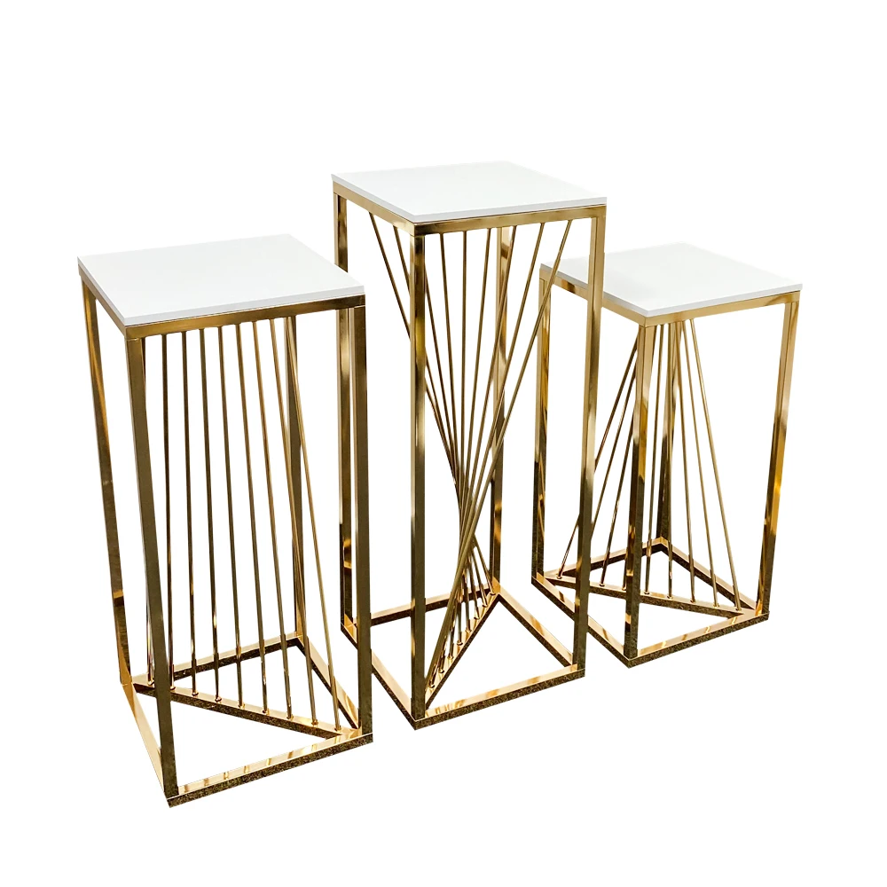 Nordic Creative Wrought Iron Floor Stand for Wedding Cake Table Simple Design Golden Floral Green Plant for Living Room Decor