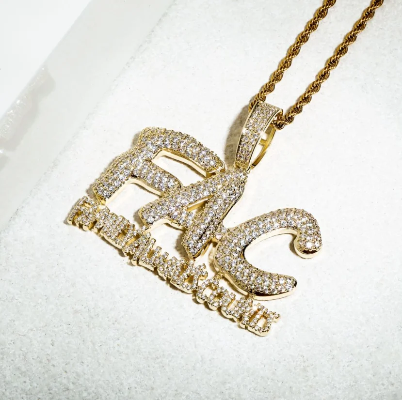 

Family Always Counts Necklace Hip Hop Bling Ice Out Pendants