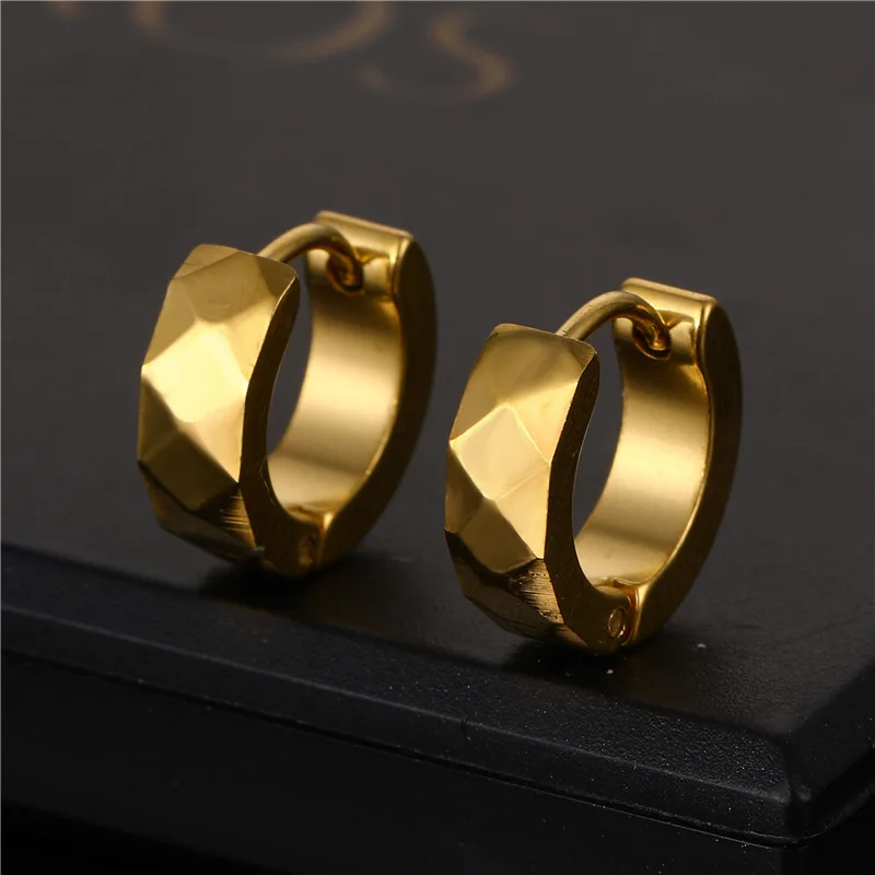 

Men Stainless Steel 18K Gold Plated 9MM Circle Clip Hoop Earrings Titanium Steel Small Wide Circle Clip Earrings