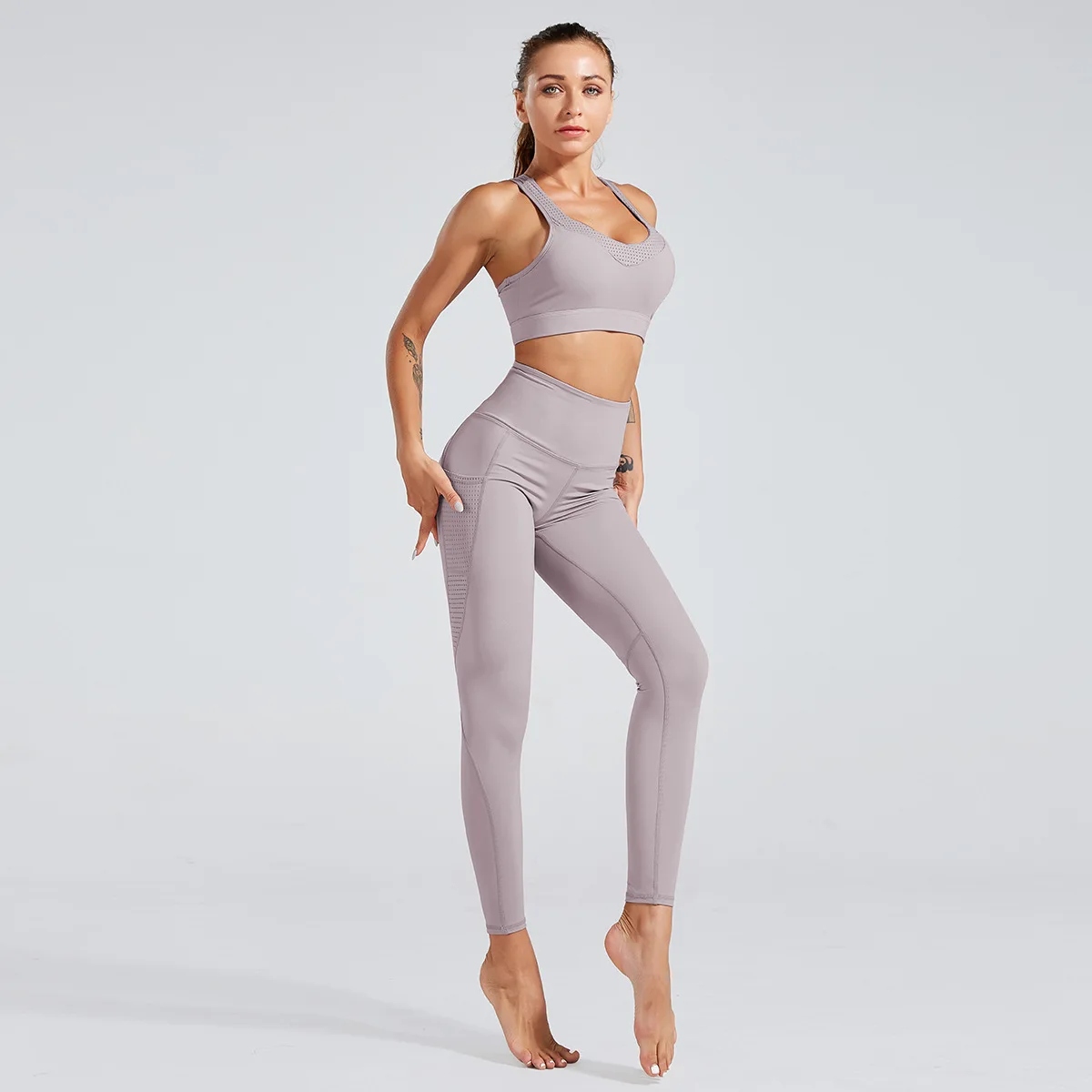 

Two Piece Female Alo Custom Ladies Pink Sports Wear Seamless Suit Women Seamless Oem Suit Set Set For Yoga, Customized colors