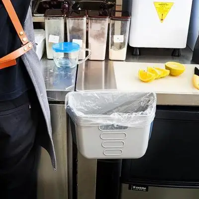 

Durable Collapsible Wall Mounted Folding Kitchen Hanging Trash Bin Bathroom Hanging Trash Bin Kitchen Cabinet Door Toilet garbag, Brown / white