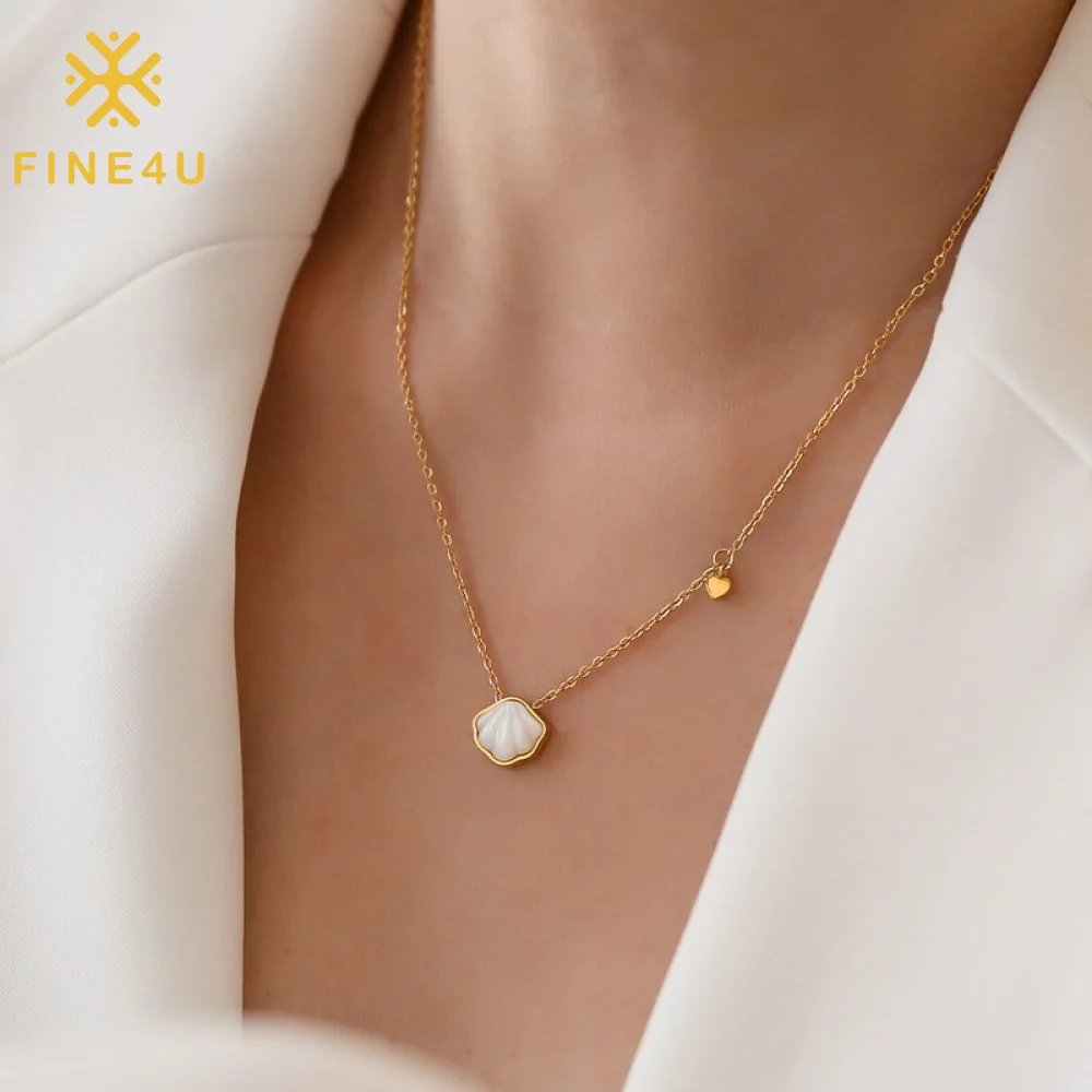 

Summer New Fashion 18k Gold Plated Stainless Steel Jewelry Natural White Cowry Shell Pendant Necklace