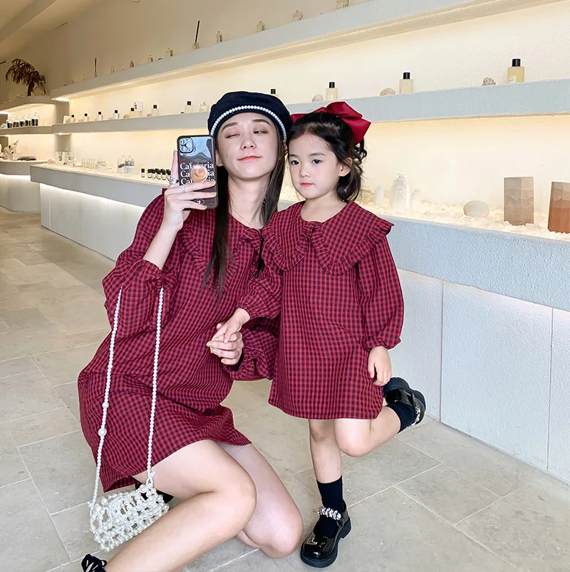 

Mum And Daughter Matching Dress Adorable Family Outfits Matching Puff Sleeve Peter Pan Collar Plaid Mini Mommy And Me Dresses