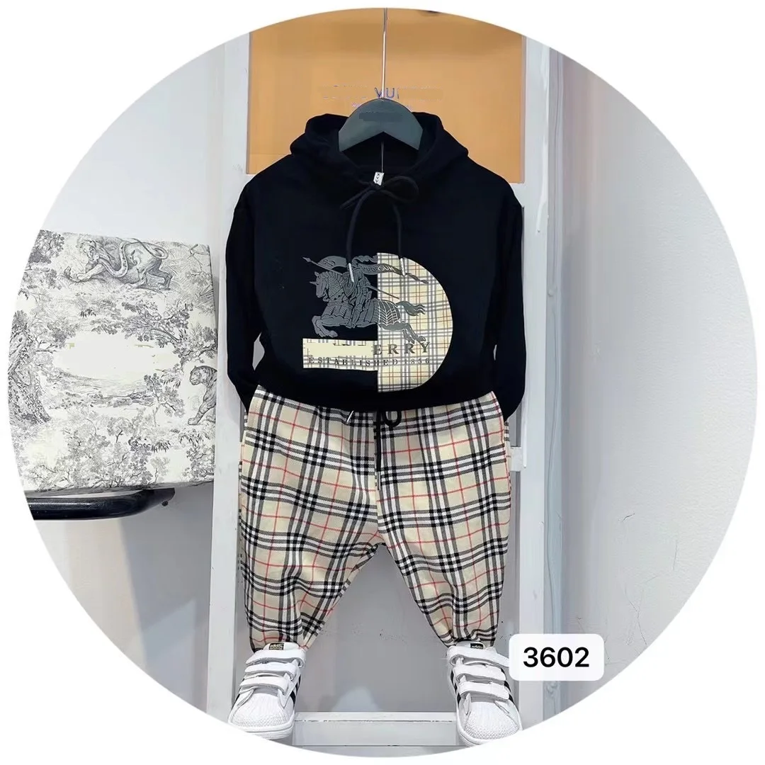 

Wholesale fashion children designer kids clothing sets 2021, Picture
