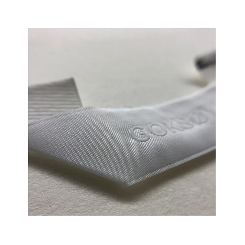 

High Density Woven Label for Football Jersey, Custom color