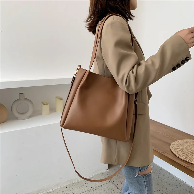 

2021 New Fashion Leather Tote Bucket Bags Women Stylish Leather Shoulder Women'S Crossbody Handbags