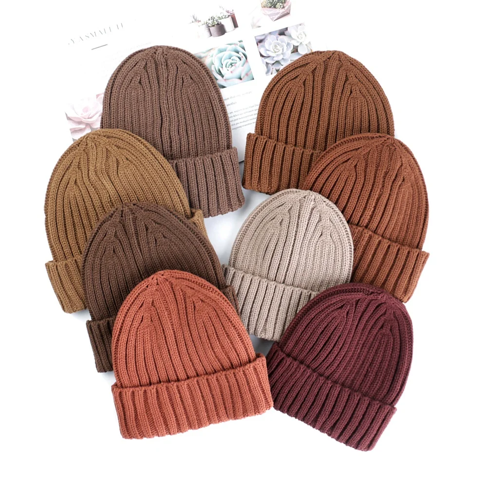 New Arrival Fashion Wholesale Outdoor  Warm 100% Acrylic Winter Knitted Cap Unisex  Knitted Beanies Hat for Women Men