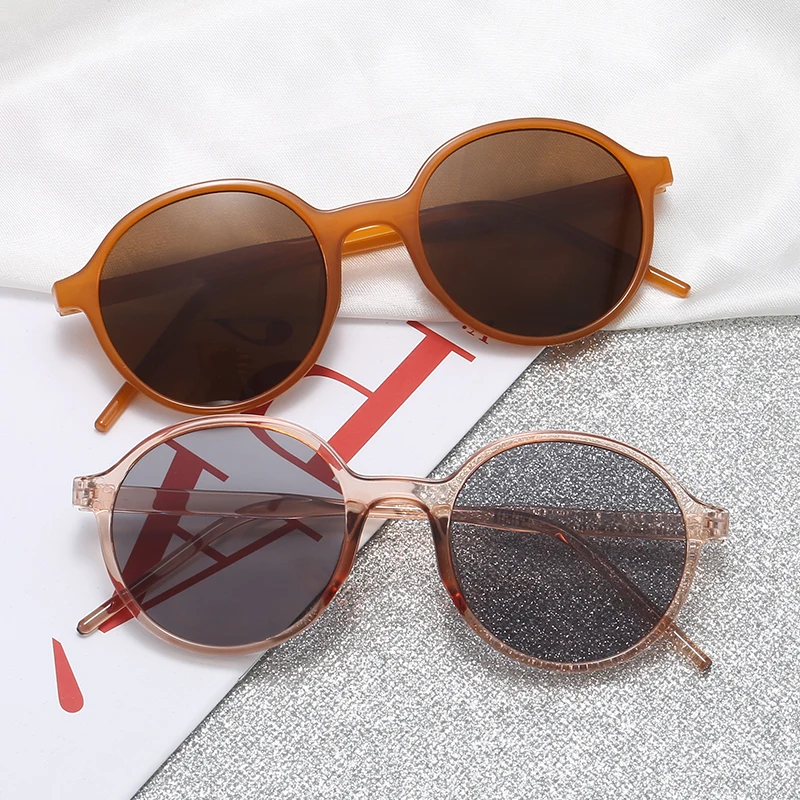 China Plastic Sunglasses Wholesale 