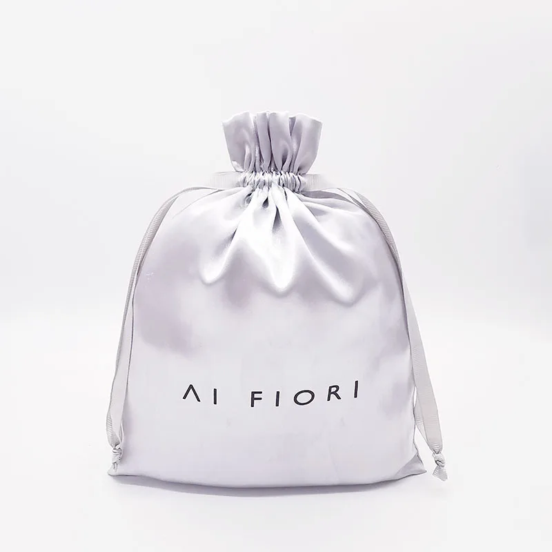 

Customized Foldable silk skincare drawstring storage pouch bag