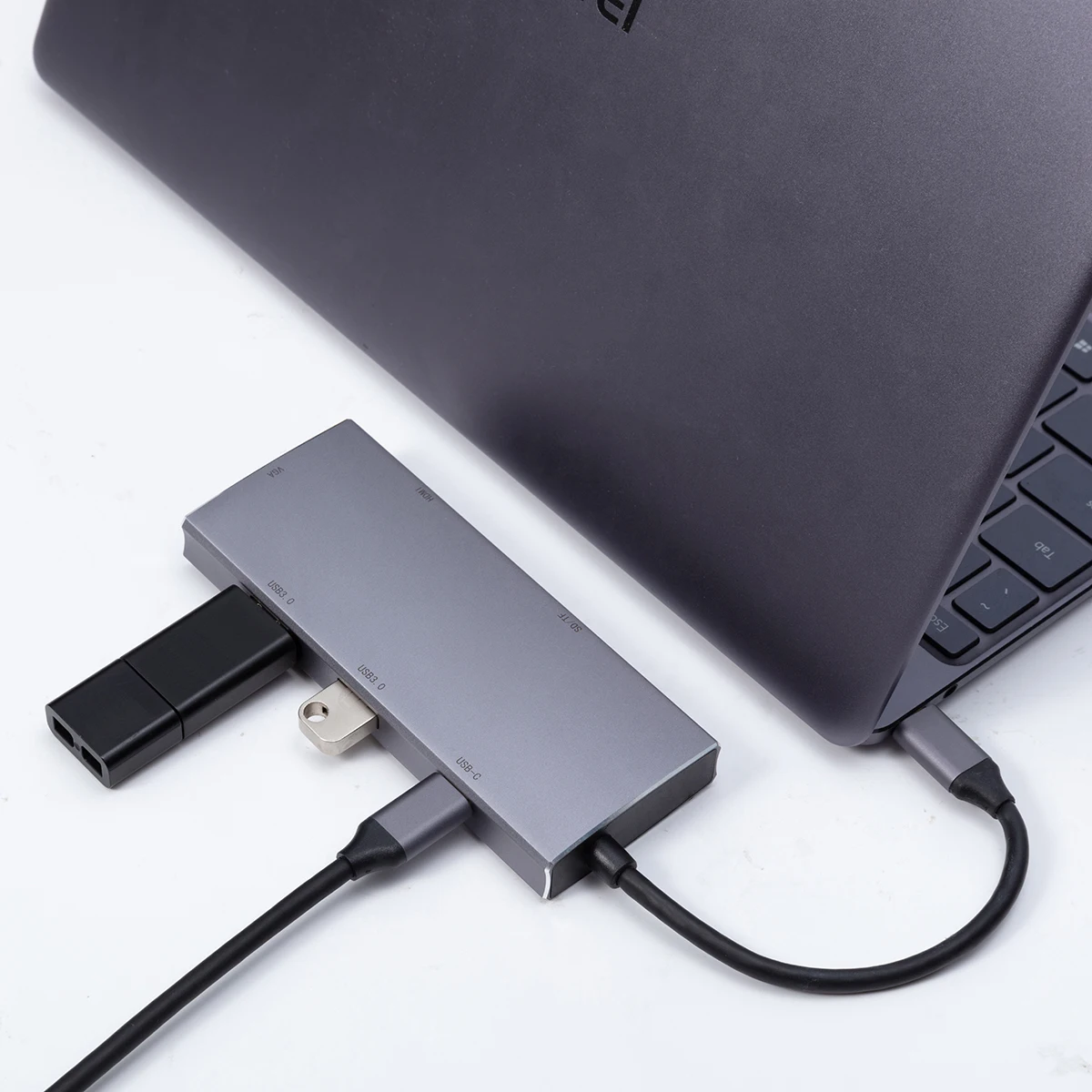 

Ultra slim portable 7 in 1 USB-C Hubs for keyboard mouse phone charging usb adapter for computer, Sliver