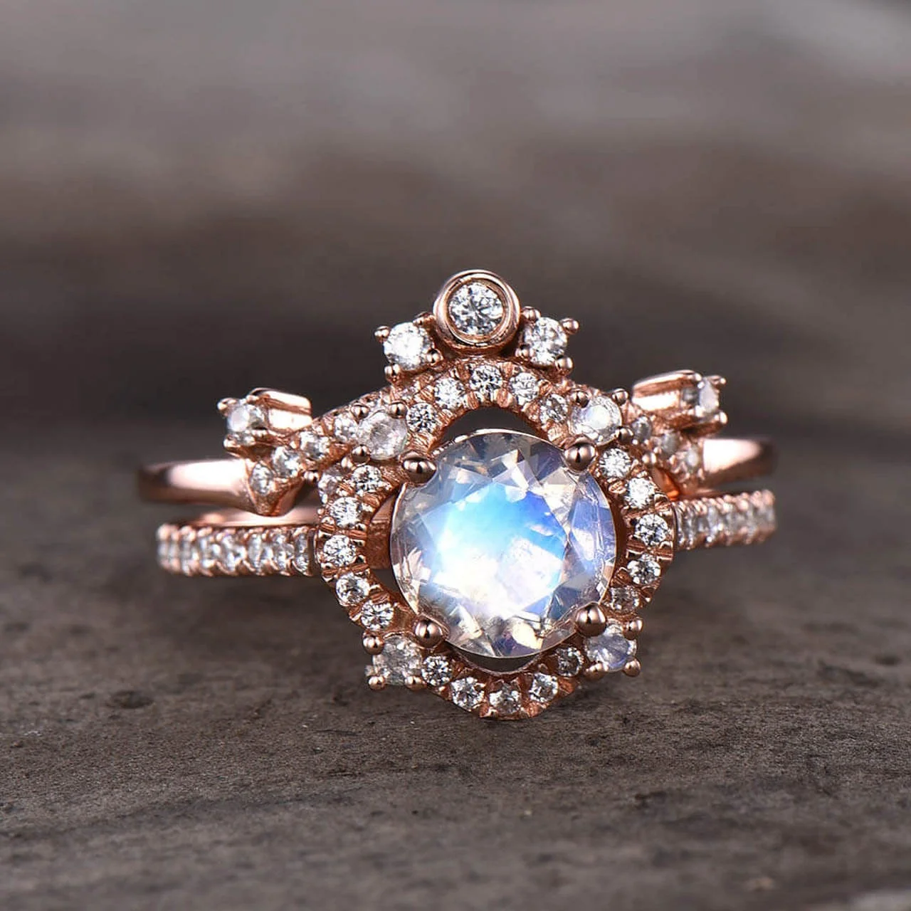 

Customized Designs 7mm Round Rainbow Cordelia Moonstone Bridal Ring Set Jewelry