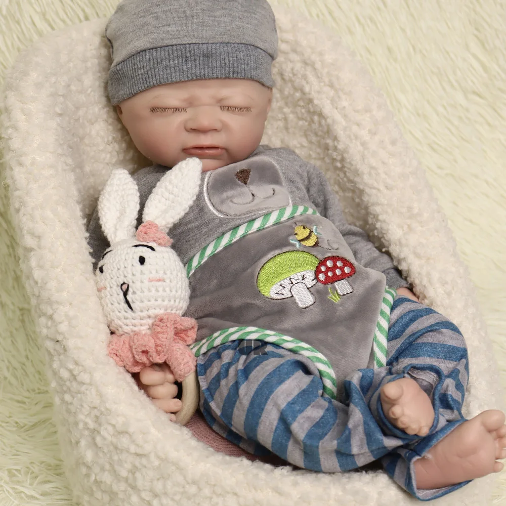 18 Inch Silicone Reborn Baby Boy Resemble a Human Infant Unpainted Diy by Doll Reborner Artist Lifelike Dolls Without Makeup