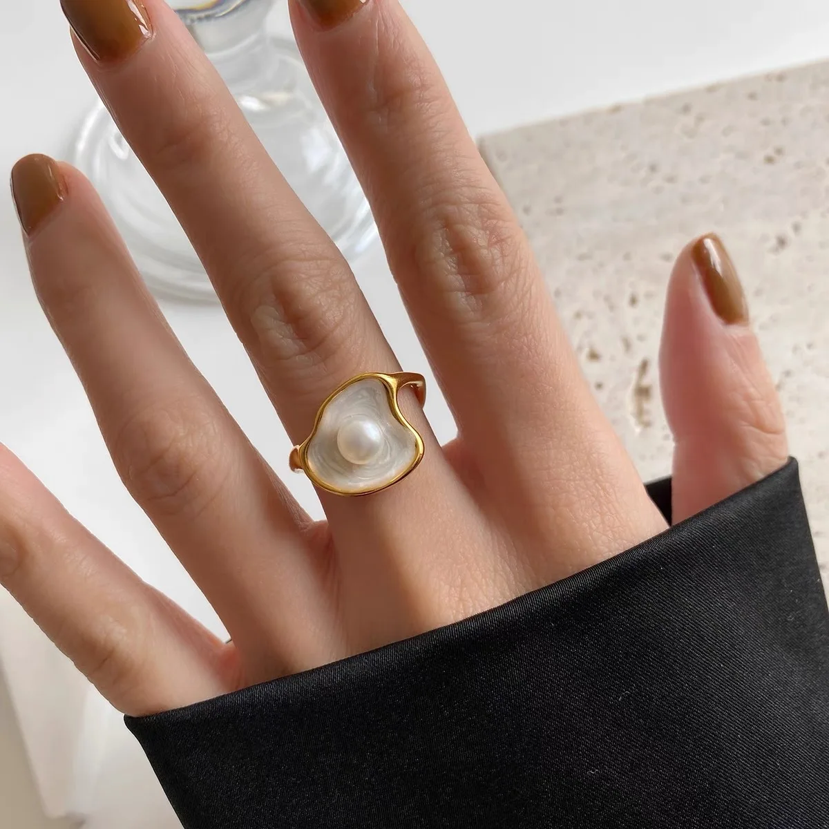 

Vershal C061 Vintage 18k Gold Plated French Minimalist Freshwater Pearl Open Ring For Women