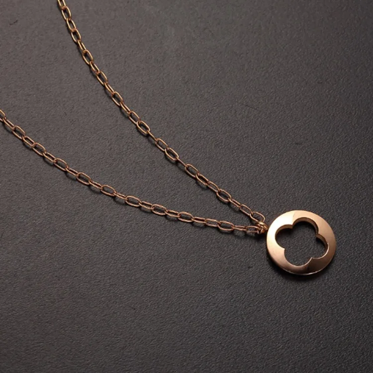 

Fashion Classical women 18K Gold Plated Hollow four-leaf clover pendant necklace gold