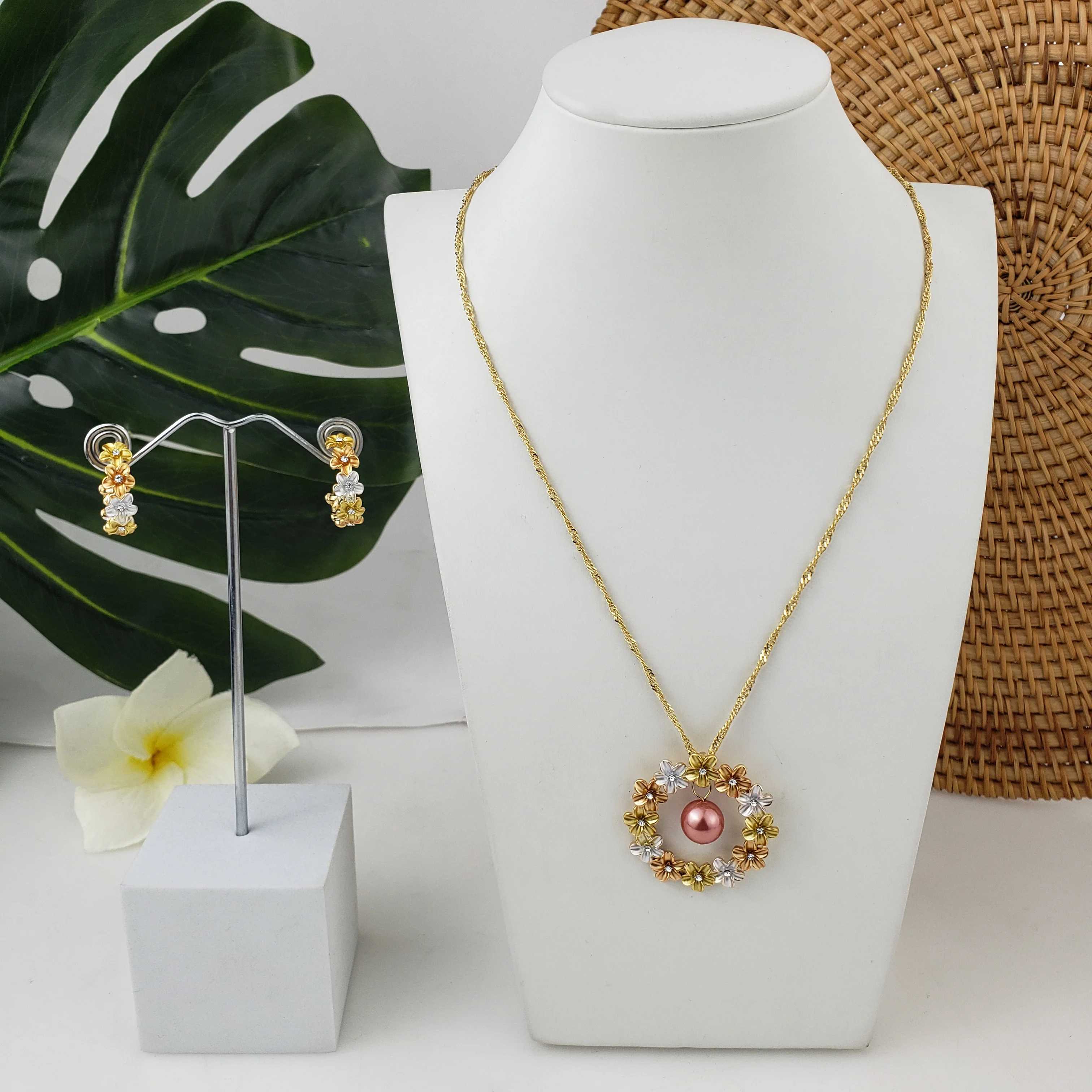 

Wholesale hawaiian polynesian samoa enameled turtle KUUIPO pendant geometric necklace and earrings jewelry sets 14k gold plated, Customized color