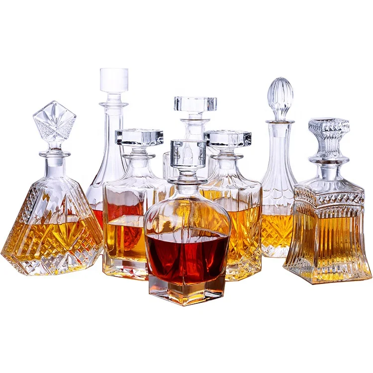 

Engraved diamond whiskey decanter and glass set