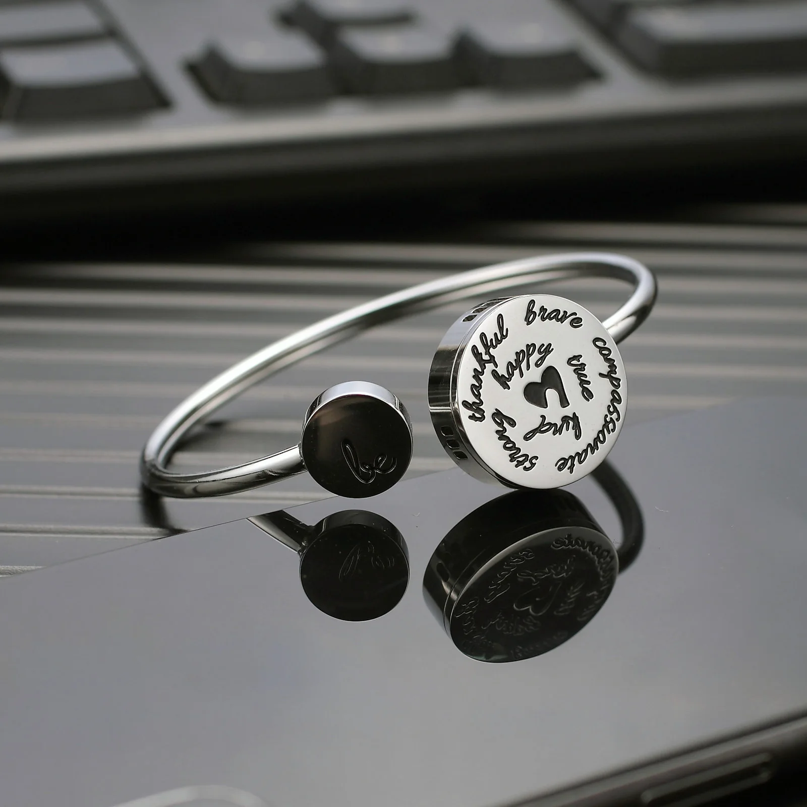 Loftily Jewelry Inspirational Bracelets Graduation Gifts Thanks Teachers Friendship Aromas Oil Diffuser Perfume Locket Bracelets