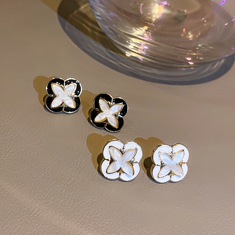 

trendy fashion oil drop flower studs earrings