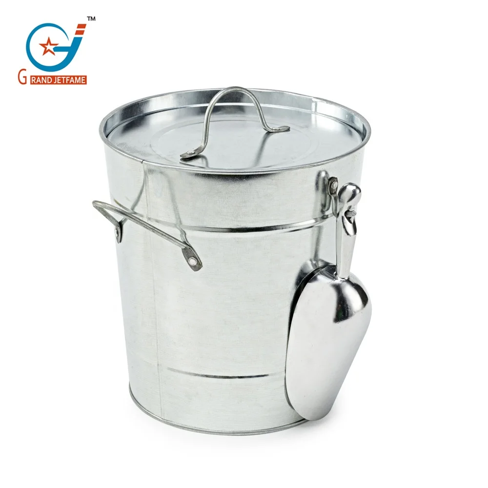 ice bucket with lid and scoop