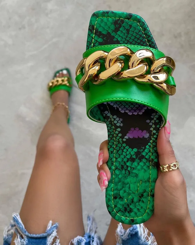 

Metal chain buckle flat slippers female 2021 summer new large size women's shoes Amazon hot style, Black