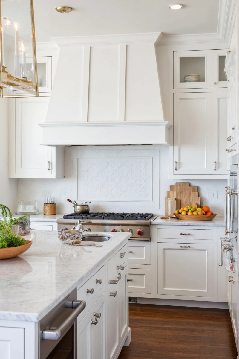 Smart exhaust hood with digital display and touch controls