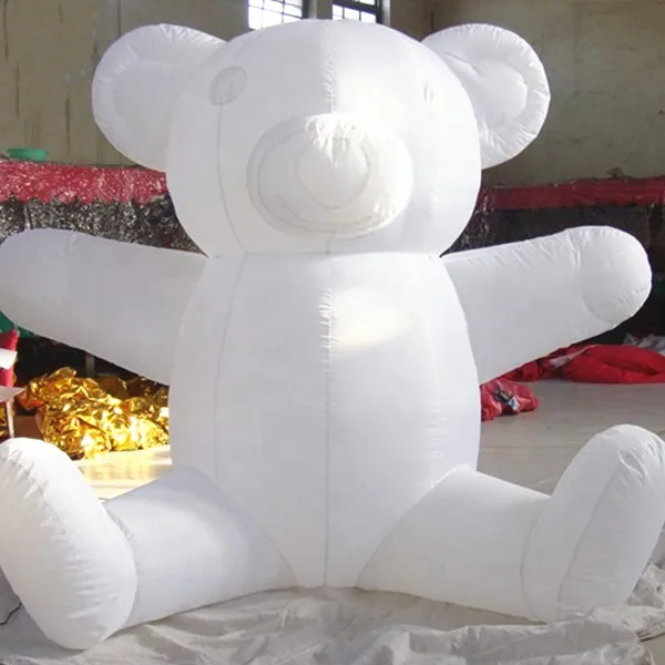 充气圣诞熊与照明装饰 - buy 巨型充气熊,充气熊,充气熊 product on a