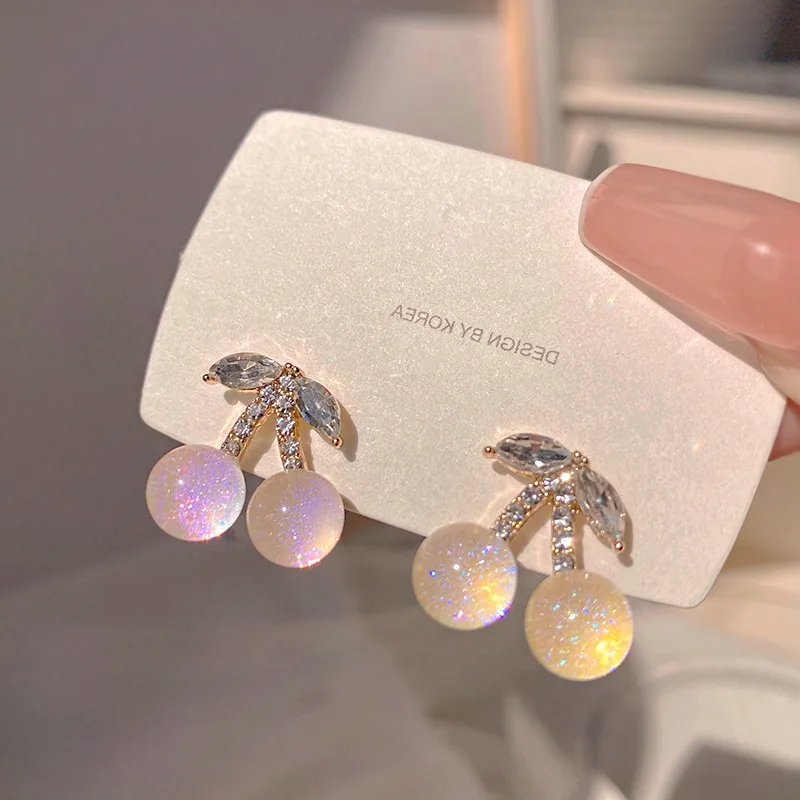 

GT Diamond Cherry Stud Earrings Minimalist Earrings Trendy and Popular Design Sense Fruit Earrings