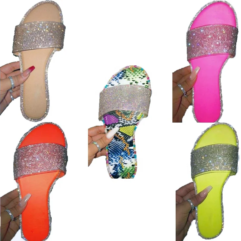 

Hot Sale Glitter Slippers Women Summer Sandals 2021 Fashion Bling Female Flip Flops Beach Diamond Flat Shoes Outdoor Slippers, Black pink yellow silver gold colorful orange