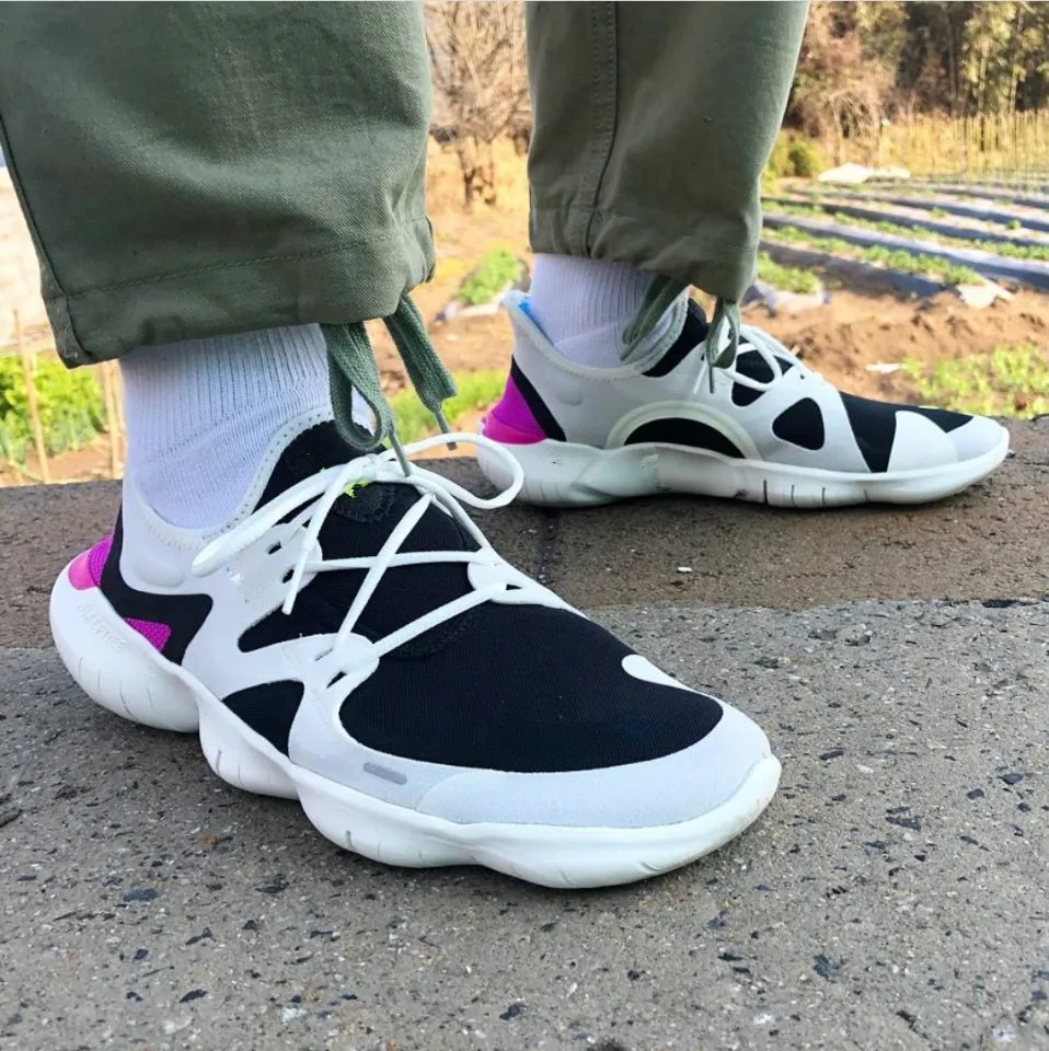 

Barefoot 5.0 sets of foot light lazy shoes running shoes summer net surface breathable casual shoes