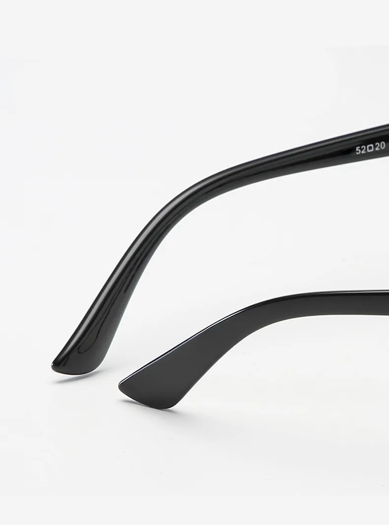 2021 New Arrival Unisex Anti Blue Light Blocking Filtering Glasses with Luxurious Case for Gamers and Computer Users