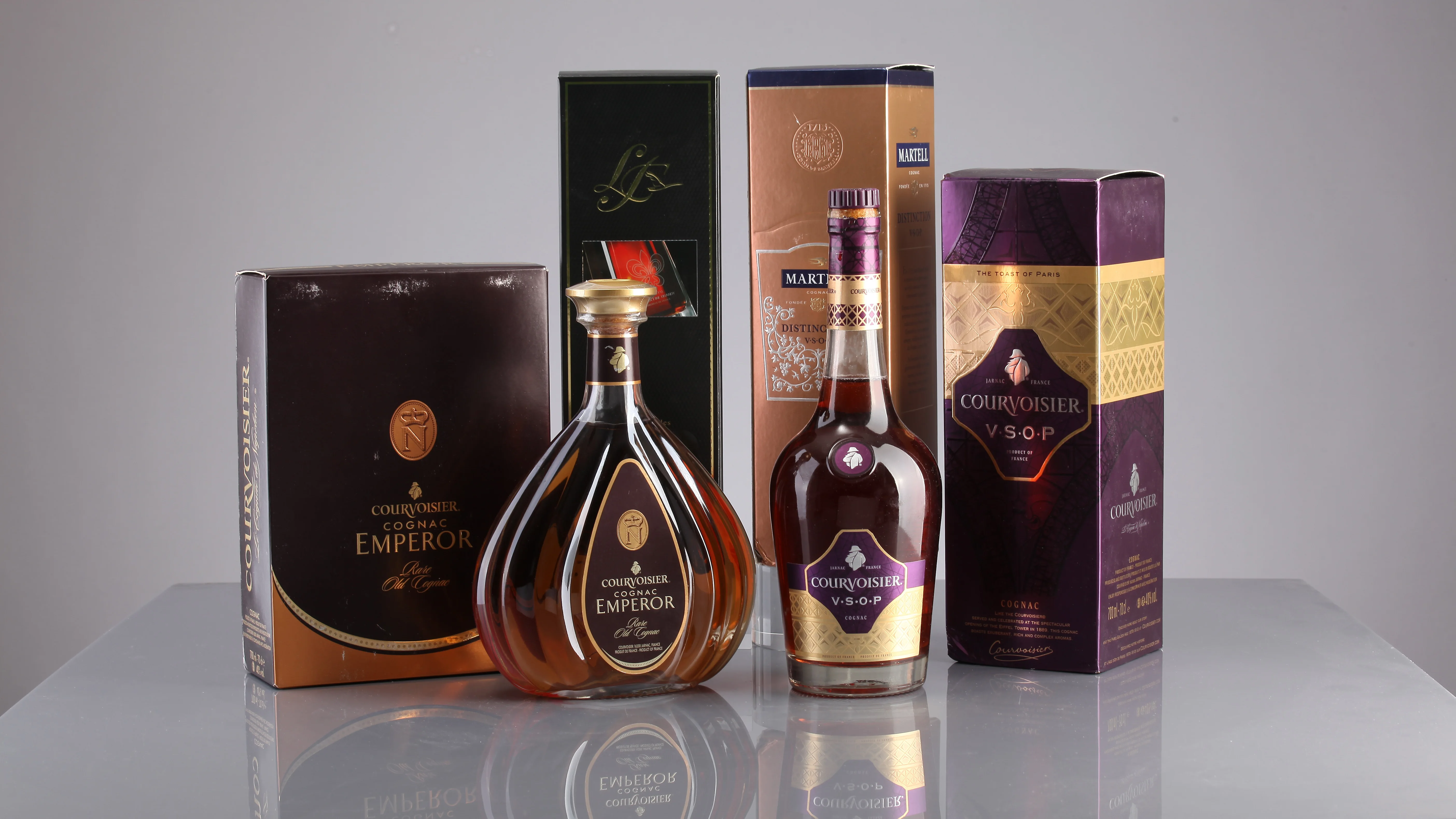 400 毫升厂家批发好看滴形白兰地酒瓶配螺丝