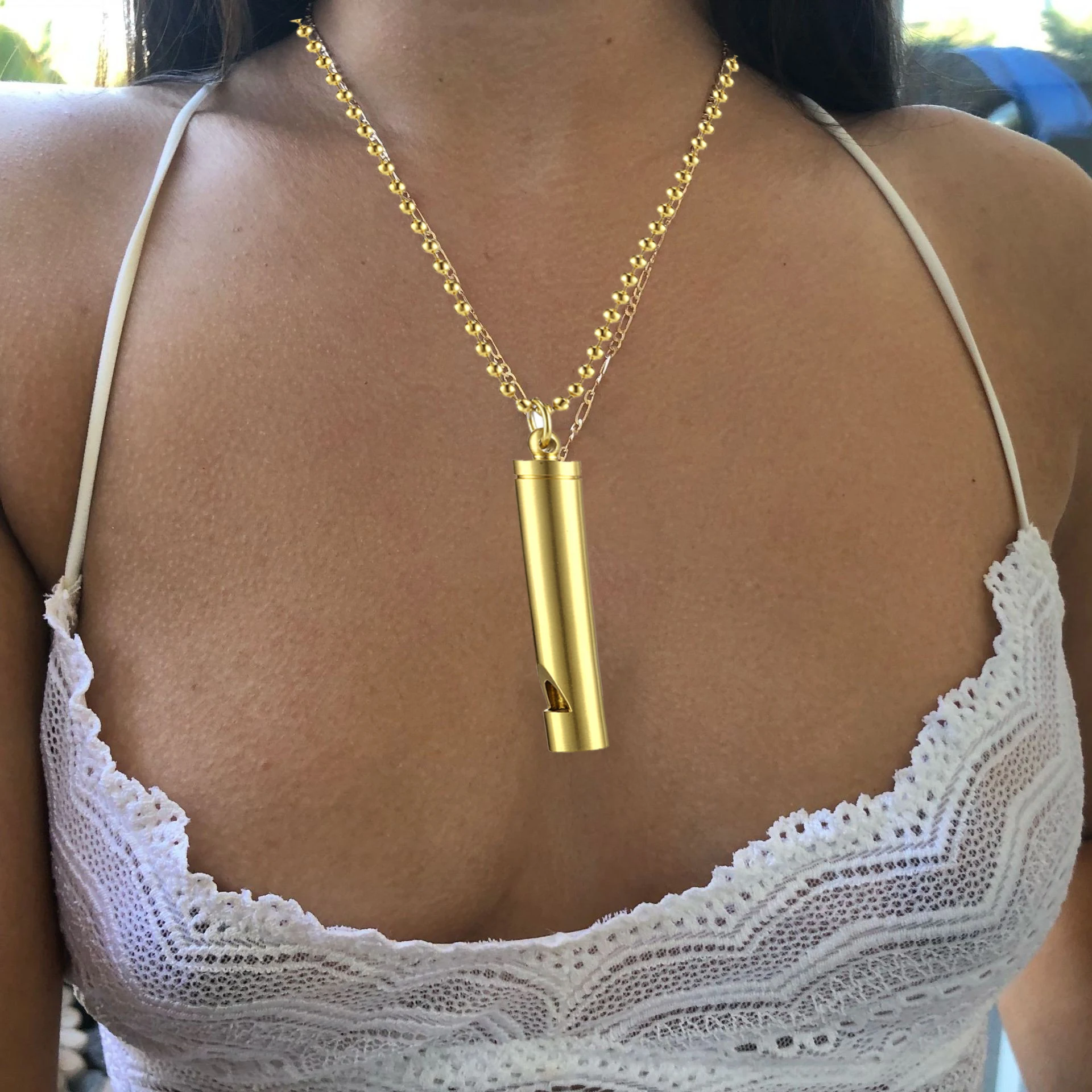 

Personalized 18K Gold Hiphop Fadeless Titanium Steel Anxiety Meditation Breathing Anti Anxiety Whistle Necklace