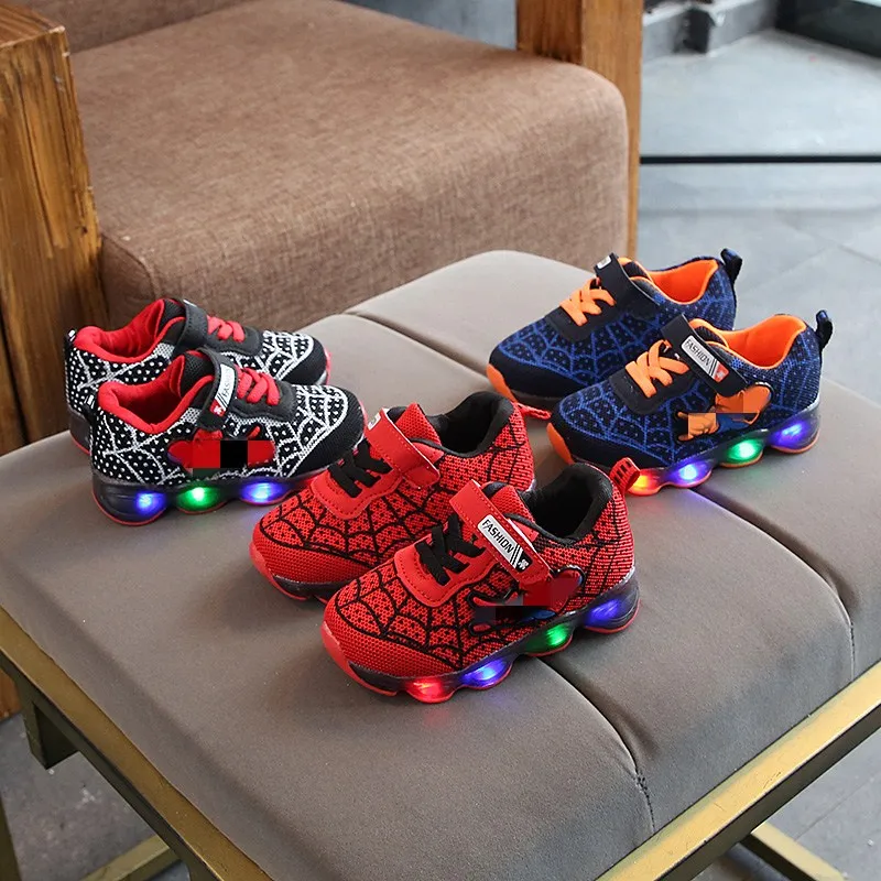 

LED spiderman soft bottom running shoes Kids Fine Breathable Mesh sport shoes