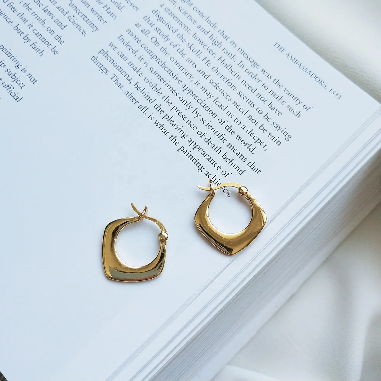 

925 sterling silver hoop earring 18k gold plated for women and girls