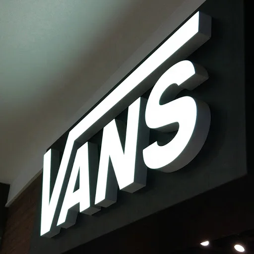 3D LED letter signs with  stainless steel letter for Vans face lit logo