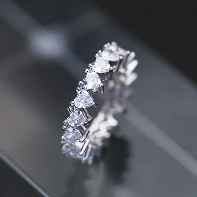 

Luxury Minimalist Jewelry Heart Shaped Zircon Rings Delicate Simple Design Geometric Full Pave Cubic Zirconia Crystal Ring
