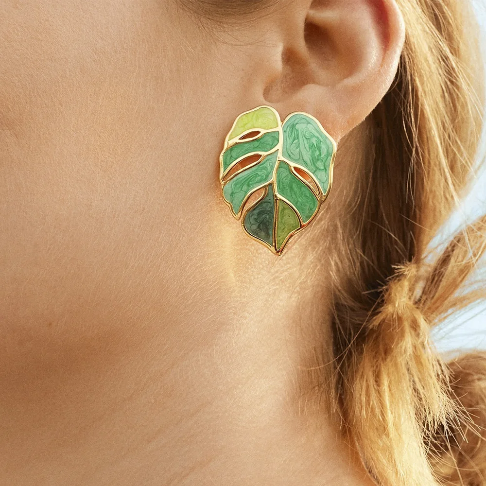 GT Drop Oil Leaf Stud Earrings Delicate Monstera Leaves Plant Pendant Tropical Earrings for Women Party Jewelry