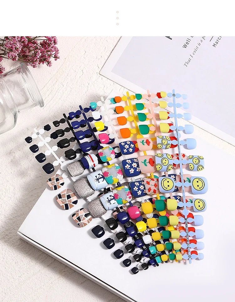 

2022 Wholesale Designer Press On Nails for Foot Decoration Toe False Nail Tips Press on Nails